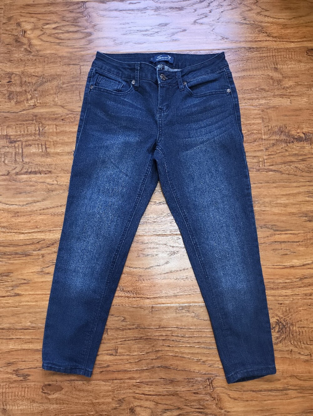 Seven7 Dark Blue Bedazzled Jeans Size 4